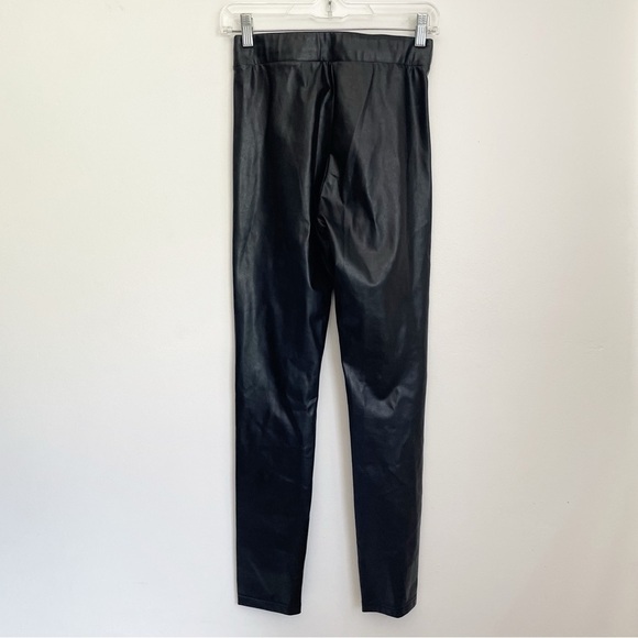 Aritzia Ten by Babaton Showcase Pants faux leather leggings skinny black small - Picture 7 of 16